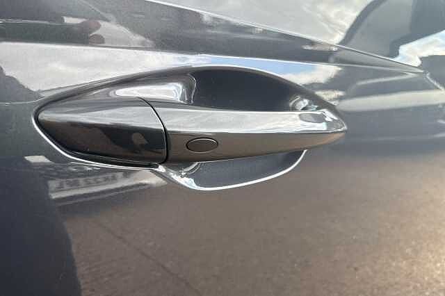 Hyundai Tucson 1.6 TGDi Hybrid 230 Premium 5dr 2WD Auto