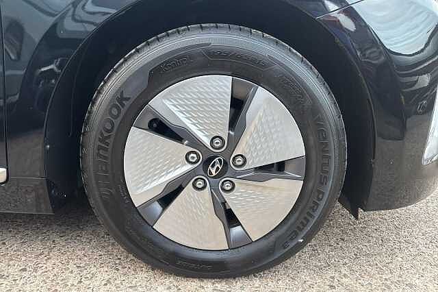 Hyundai Ioniq 1.6 GDi Hybrid Premium 5dr DCT