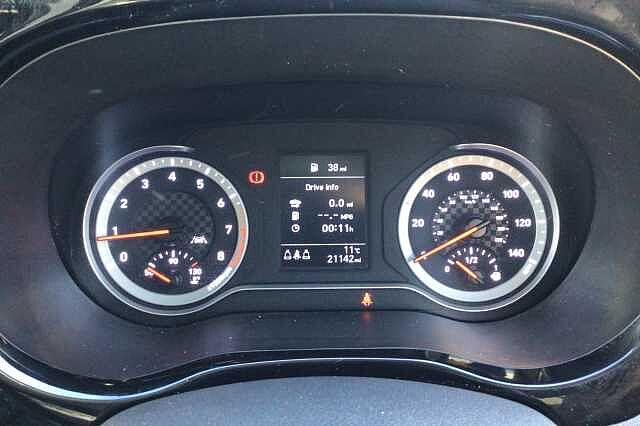 Hyundai I10 1.0 MPi SE Connect 5dr Dragon Red