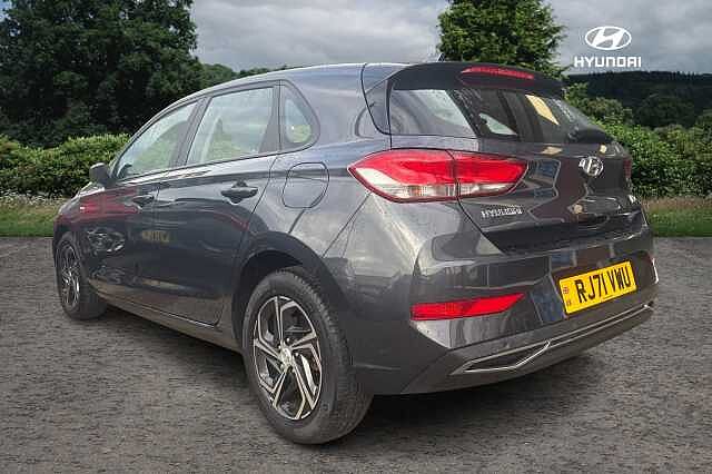Hyundai i30 T-GDI SE CONNECT MHEV