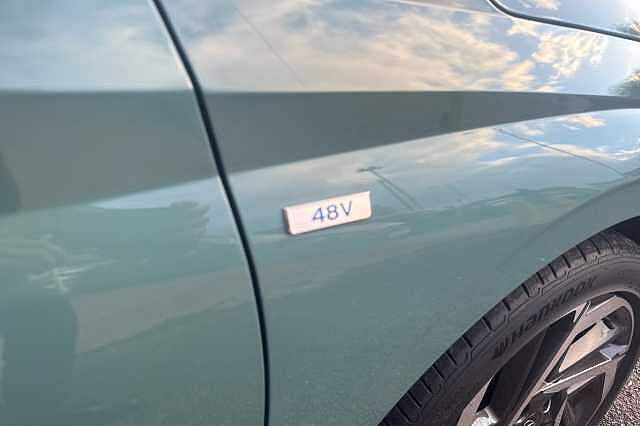 Hyundai i20 T-GDI PREMIUM MHEV