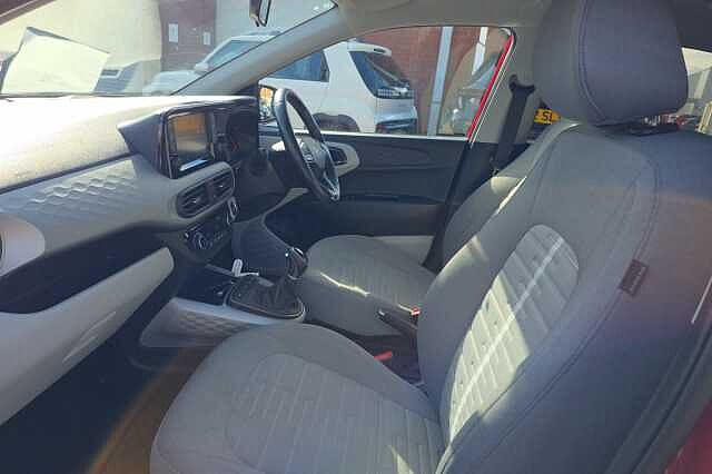 Hyundai i10 MPI PREMIUM