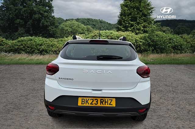 Dacia SANDERO STEPWAY EXPRESSION TCE White