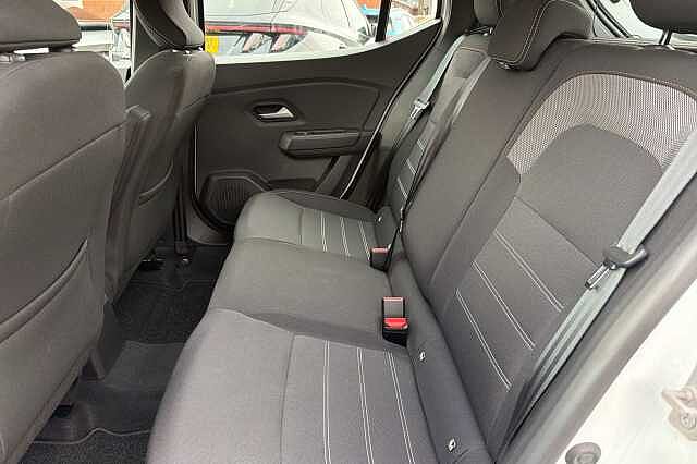 Dacia SANDERO STEPWAY EXPRESSION TCE White