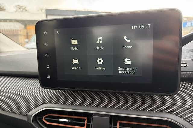 Dacia SANDERO STEPWAY EXPRESSION TCE White