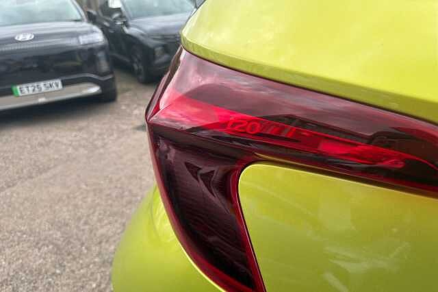 Hyundai I20 T-GDI PREMIUM Lucid Lime