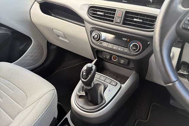 Hyundai i10 MPI PREMIUM