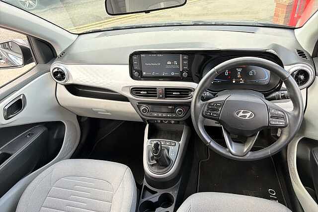 Hyundai i10 MPI PREMIUM