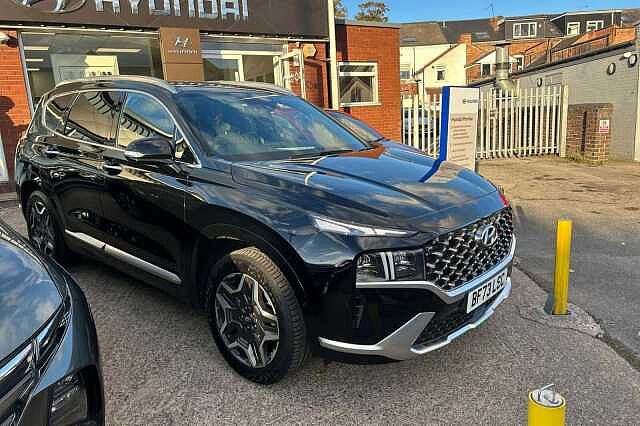 Hyundai SANTA FE 1.6 TGDi Plug-in Hybrid Ultimate 5dr 4WD Auto Black