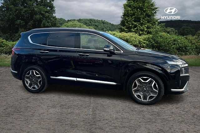 Hyundai SANTA FE 1.6 TGDi Plug-in Hybrid Ultimate 5dr 4WD Auto Black