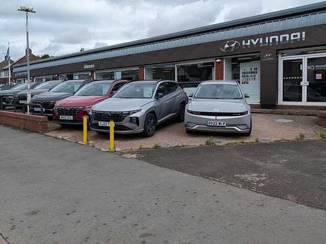 Hyundai i10 1.0 SE Connect Hatchback 5dr Petrol Manual Euro 6 (s/s) (67 ps)